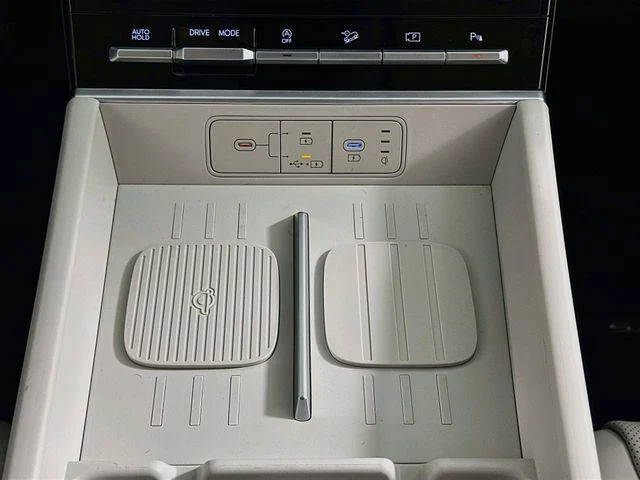 New 2027 Silver Hyundai SEL image 18