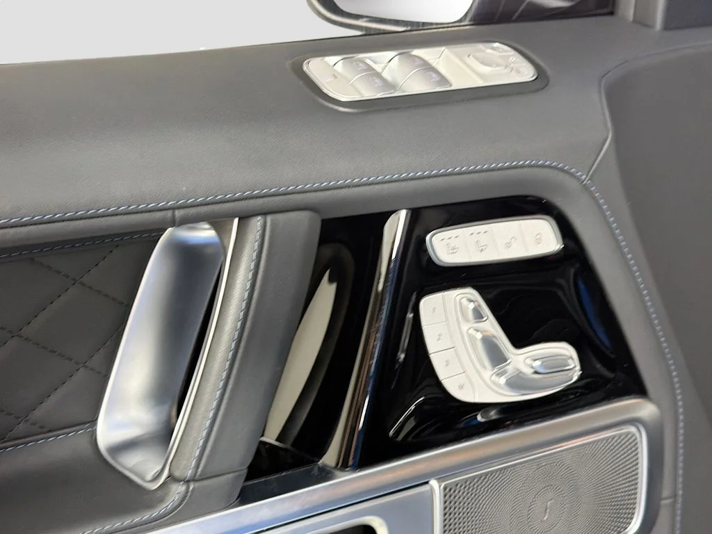 Used 2024 Blue Mercedes-Benz G 63 AMG® image 18
