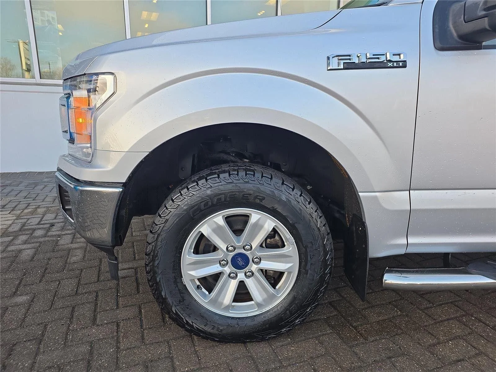 Used 2018 Ingot Silver Metallic Ford XLT image 9