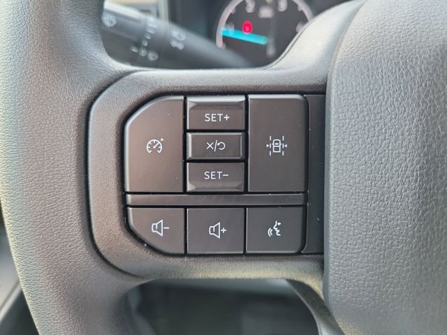 New 2026 Oxford White Ford F-550® XL image 5