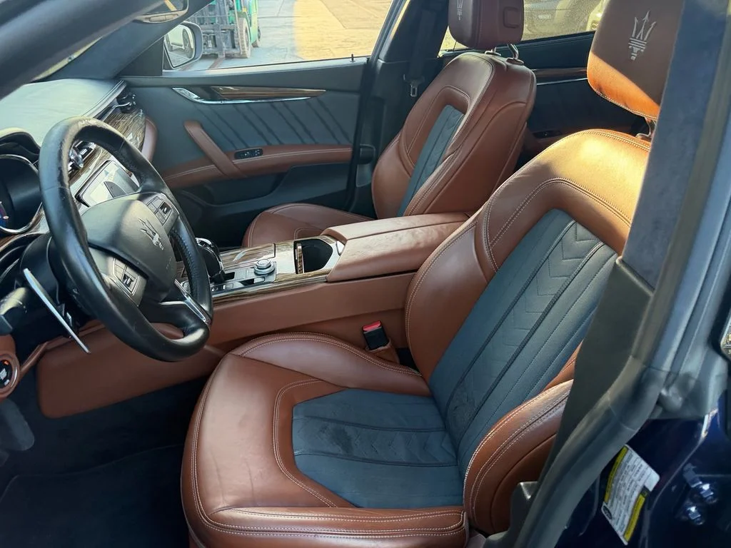 Used 2018 Blue Maserati S GranLusso image 11