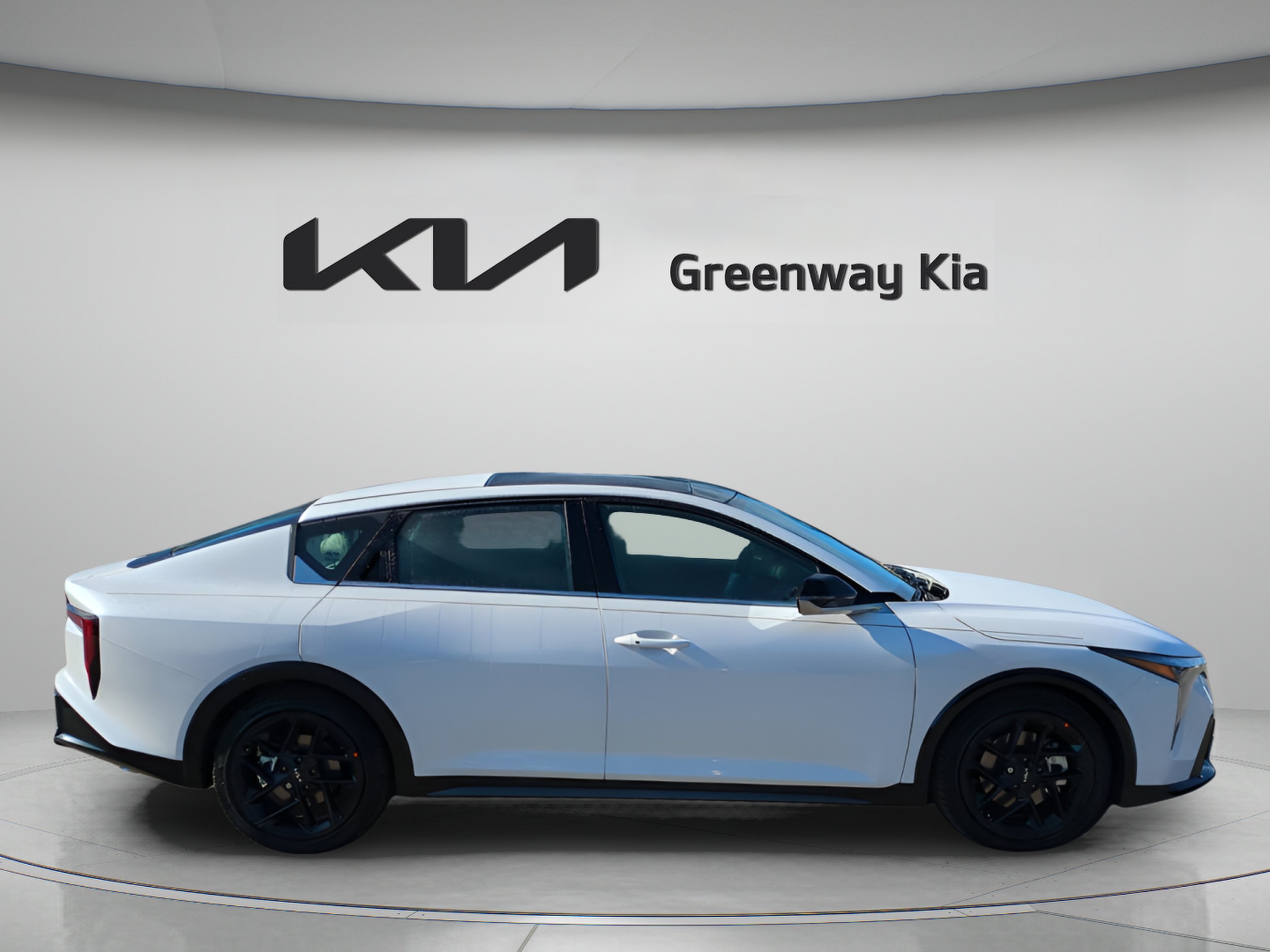New 2025 Snow White Pearl Kia GT-Line Turbo image 9