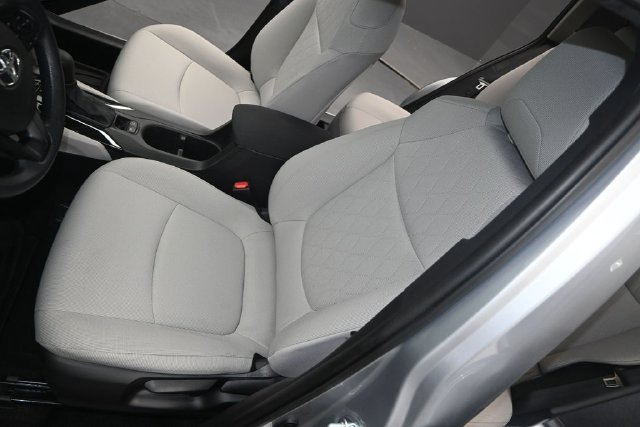 Used 2023 Sonic Silver Toyota L image 11