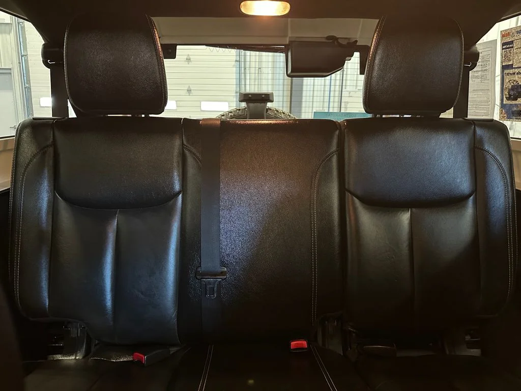 Used 2016 Black Jeep Unlimited Sahara image 27