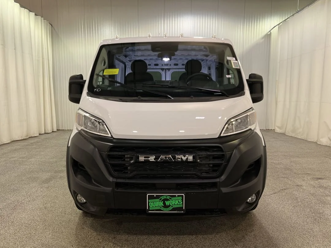 New 2026 Bright White Clear-Coat Exterior Paint RAM Tradesman 1500 Low Roof 136 WB w/Pass Seat image 2