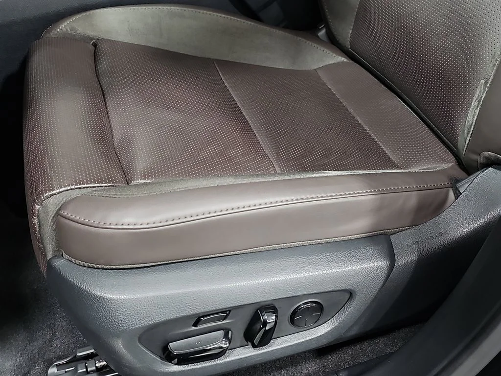 Certified Used 2025 Black Lexus 450h+ Luxury image 30