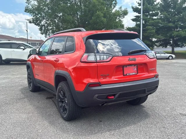 Used 2021 Orange Jeep Trailhawk image 7