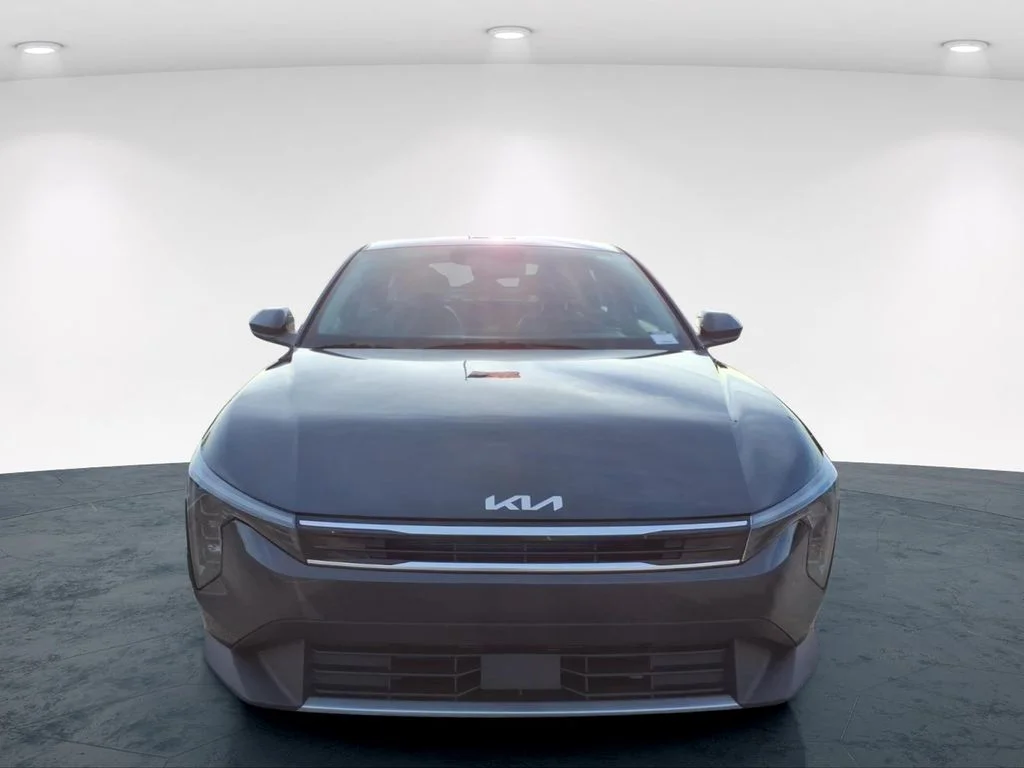 Used 2025 Gray Kia EX image 4