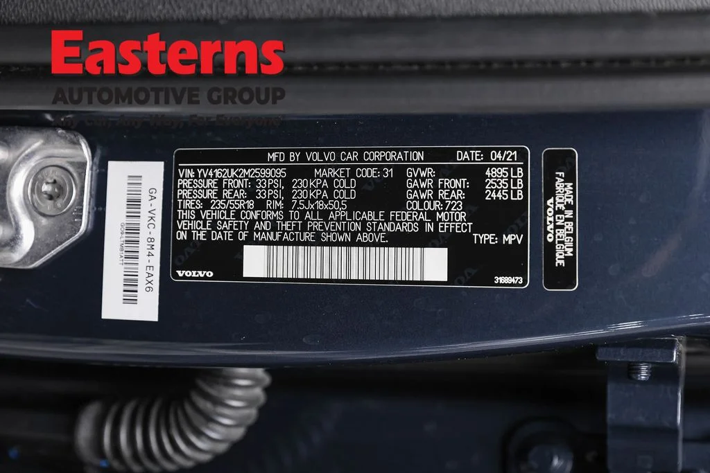 Used 2021 Gray Volvo Momentum image 35