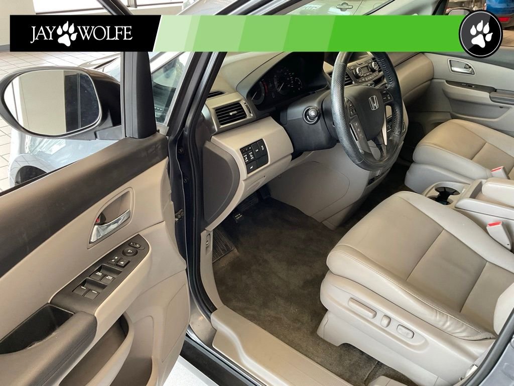 Used 2014  Honda EX-L image 8