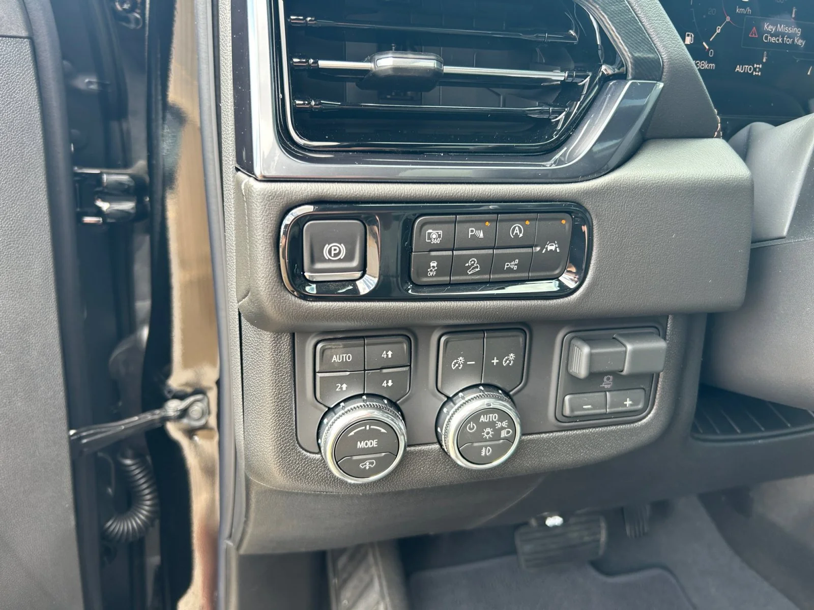 New 2026 Onyx Black GMC AT4 image 17