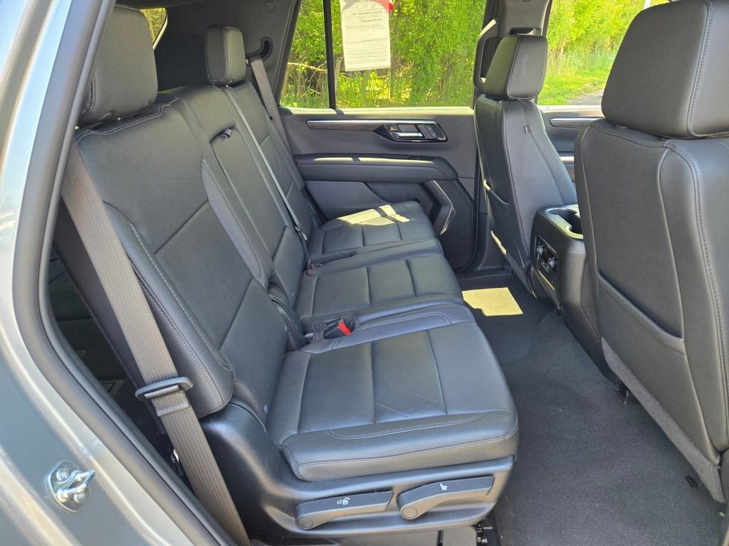 2025 Chevrolet Tahoe LT - Photo 11