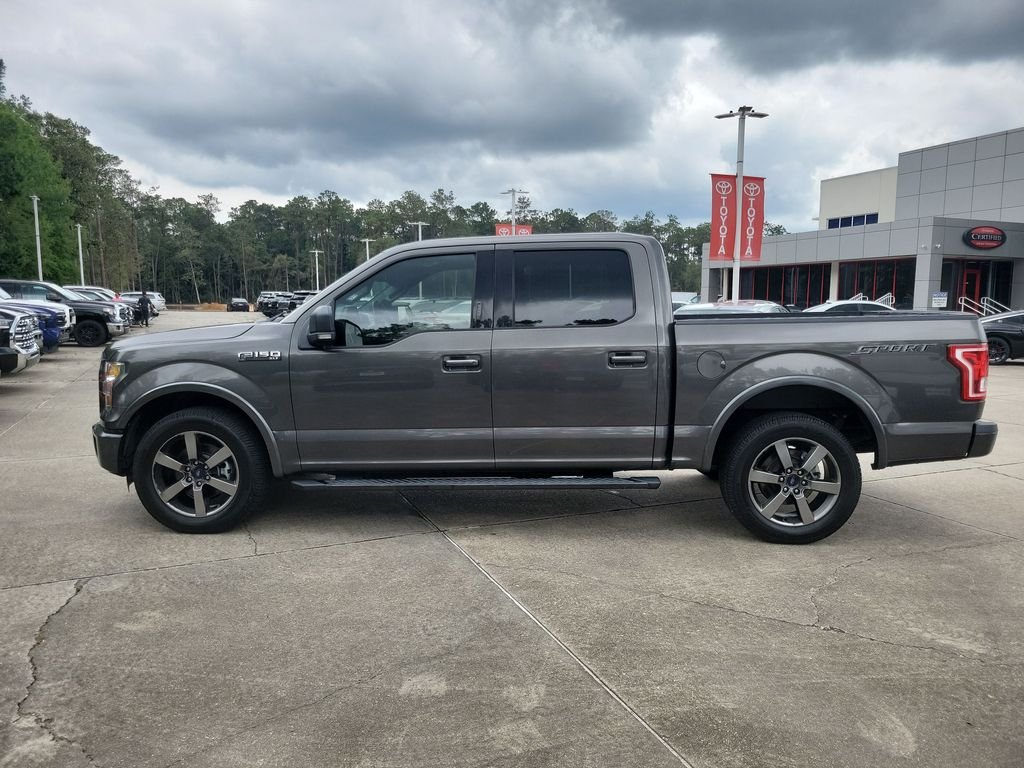 Used 2016 Gray Ford XLT image 2