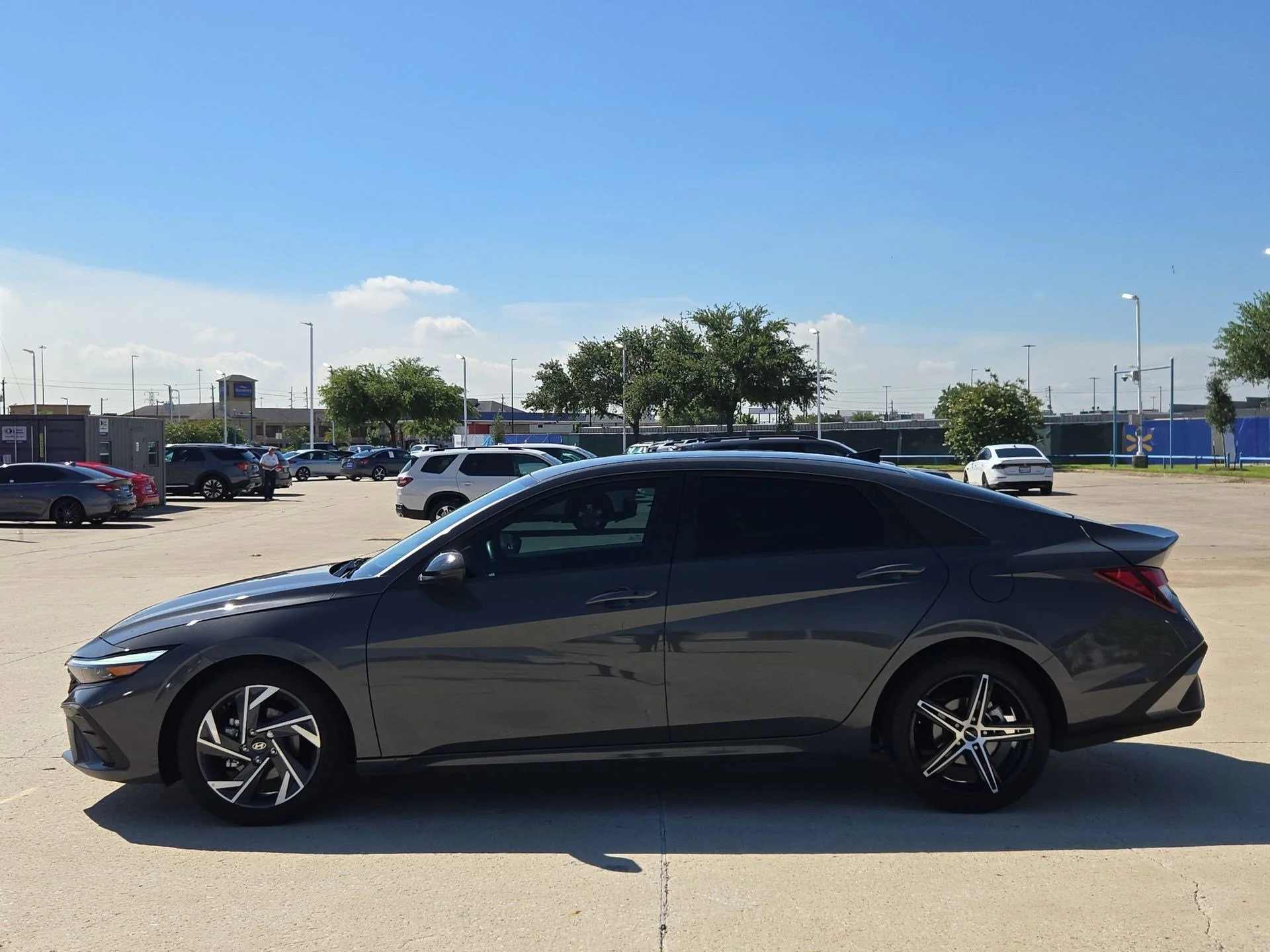 Used 2025 Ecotronic Gray Hyundai SEL Sport image 6