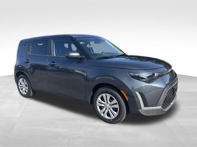 Certified Used 2025 Gray Kia LX image 2