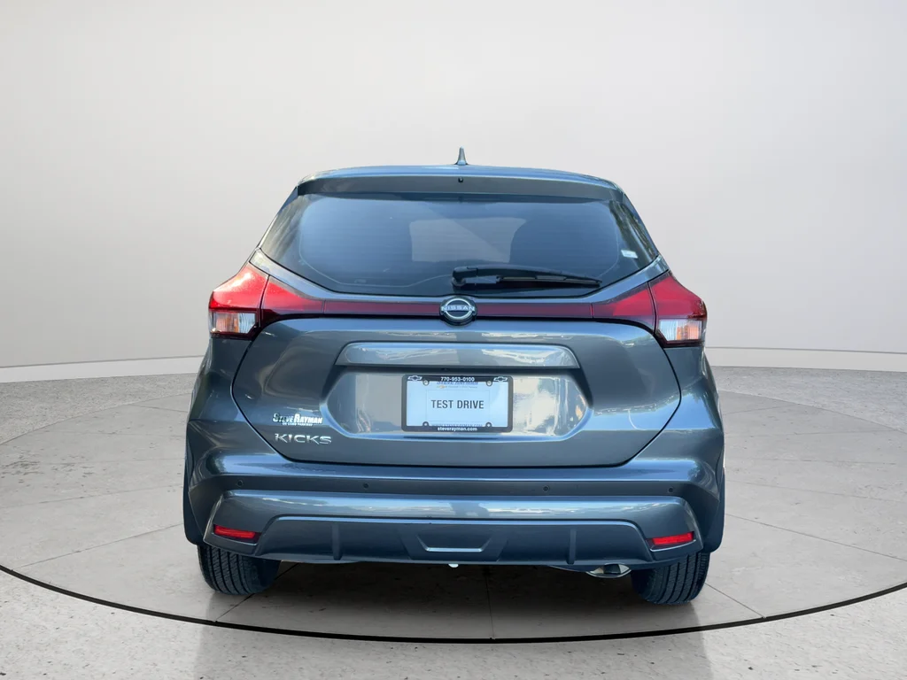 Used 2025 Gray Nissan S image 8