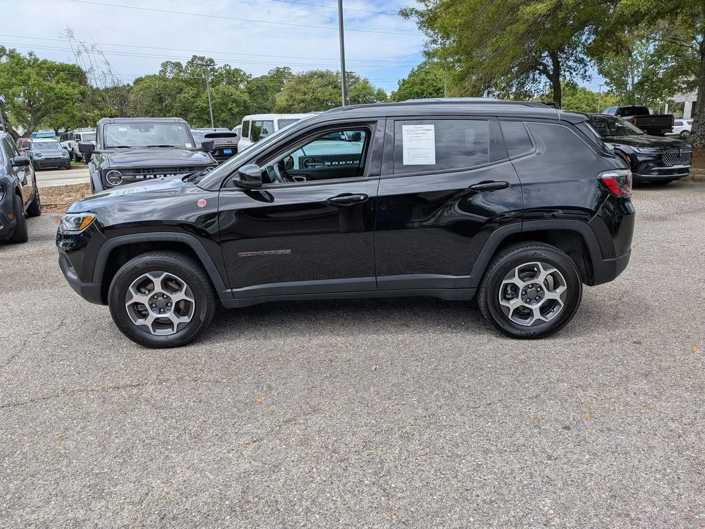 Used 2022 Black Jeep Trailhawk image 2