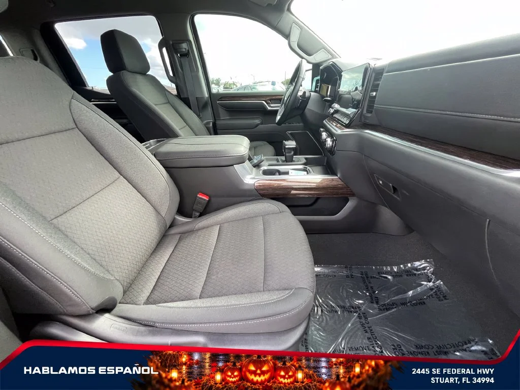 Used 2026 Downpour Metallic GMC Elevation image 20