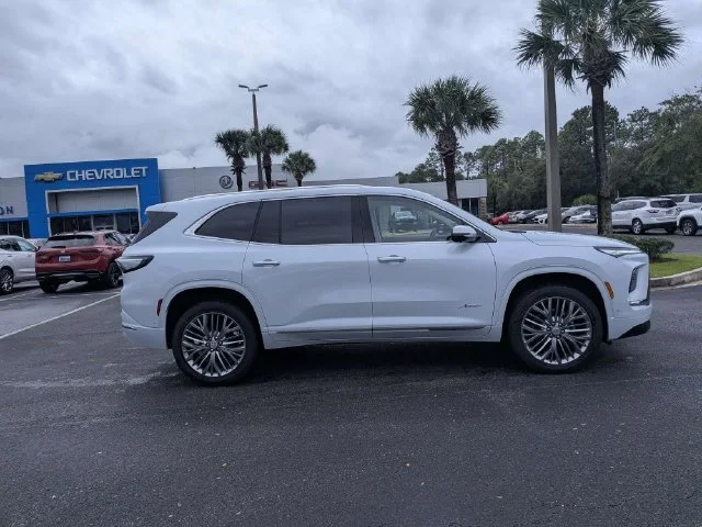 New 2027 Iridescent White Tricoat Buick Avenir image 2