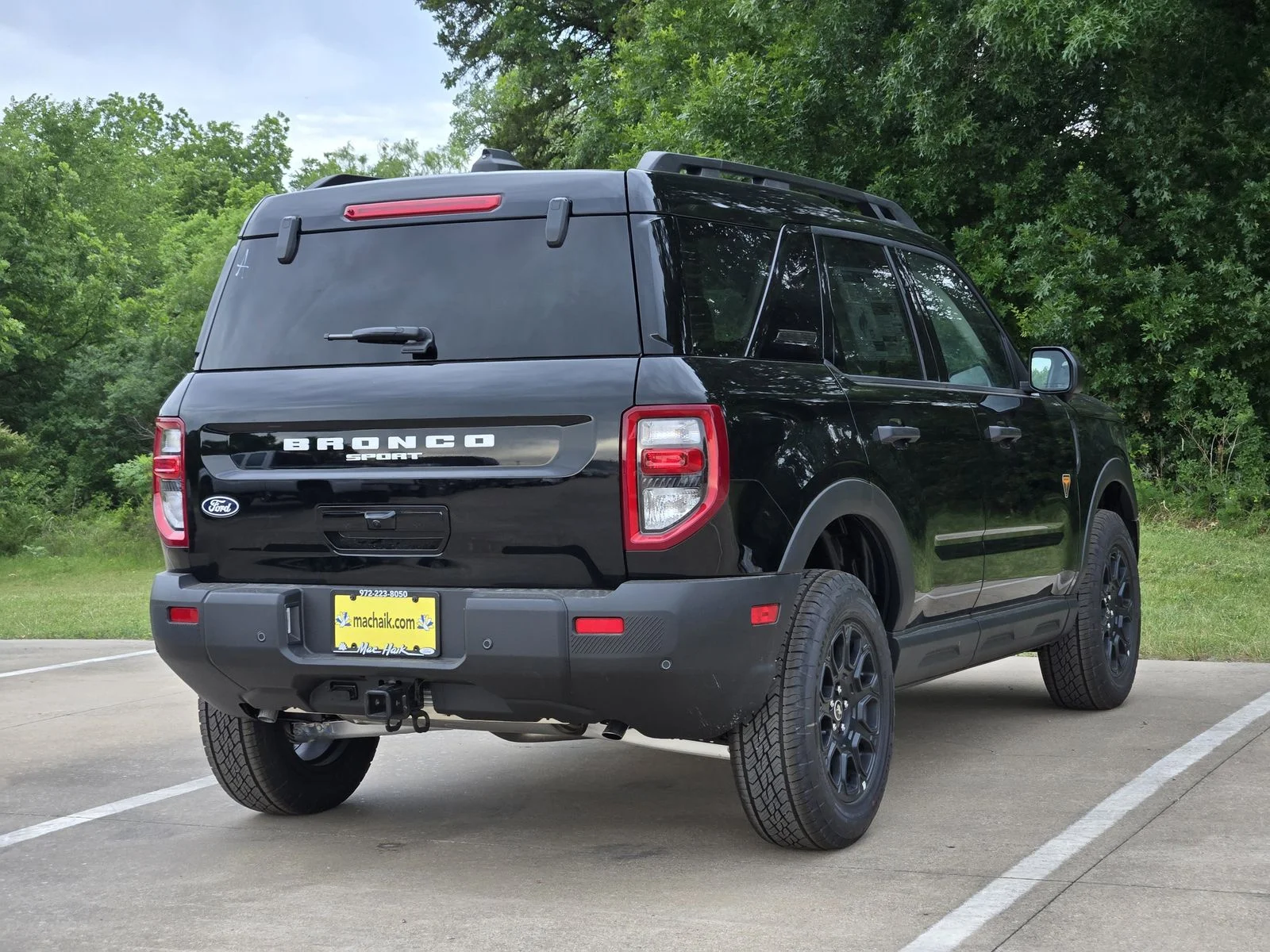 New 2026 Shadow Black Ford Badlands® image 4