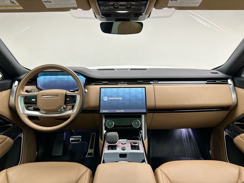 Certified Used 2023 Fuji White Land Rover SE image 21