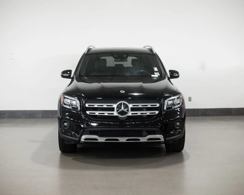 Certified Used 2022 Black Mercedes-Benz GLB 250 image 2