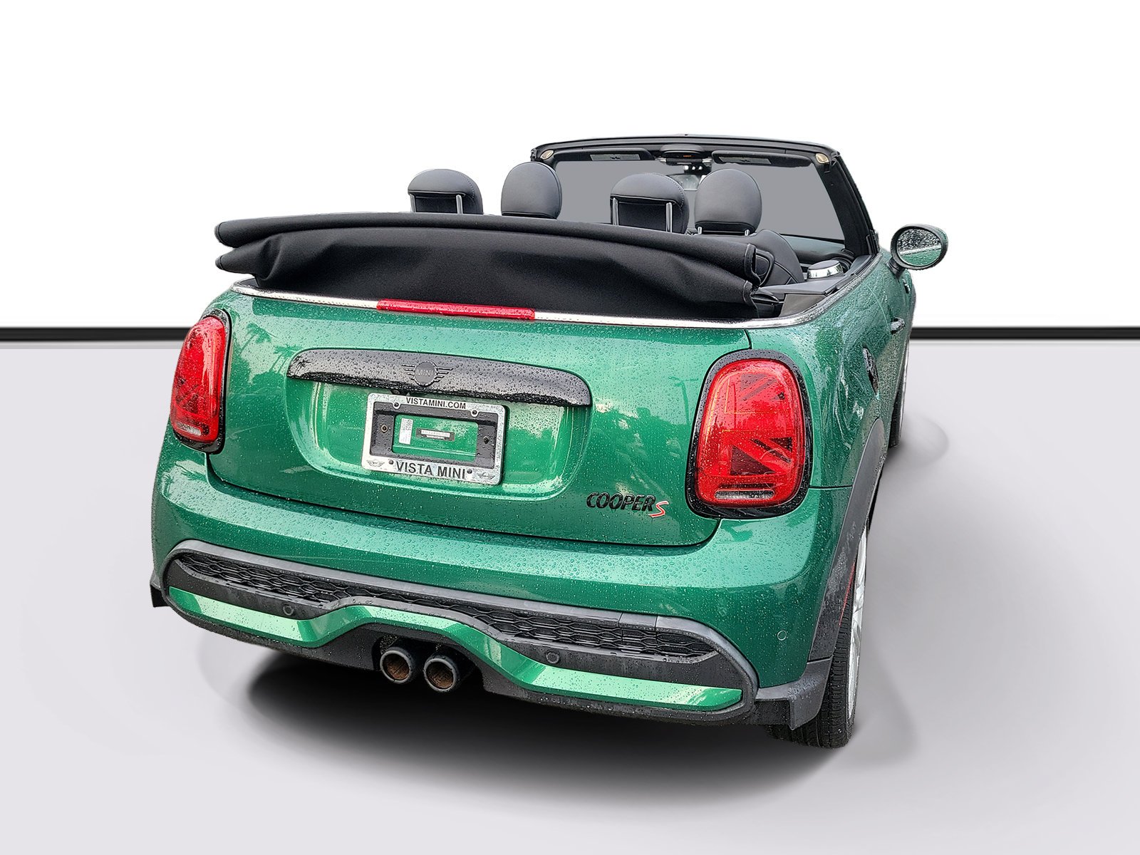 Used 2023 British Racing Green MINI Cooper S Classic image 4
