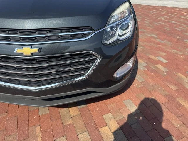 Used 2017 Gray Chevrolet LT image 24