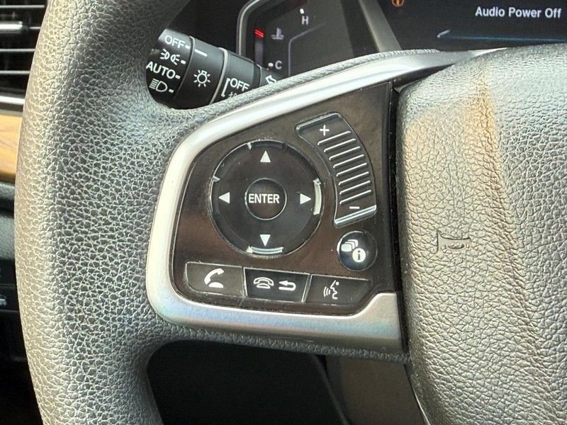 Used 2018 White Diamond Pearl Honda EX image 20