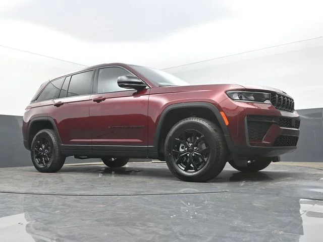 New 2026 Velvet Red Pearlcoat Jeep Altitude image 49