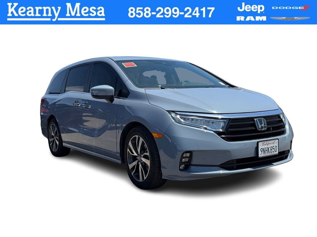 2023 Honda Odyssey Touring's photo