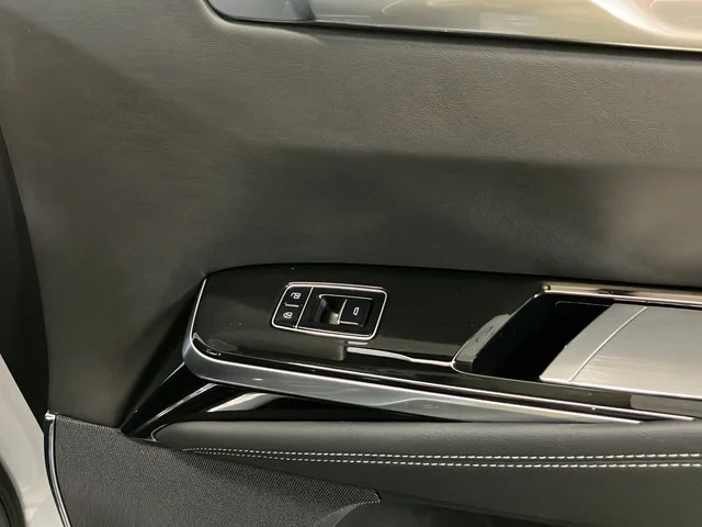 2026 Cadillac Escalade Sport - Photo 24