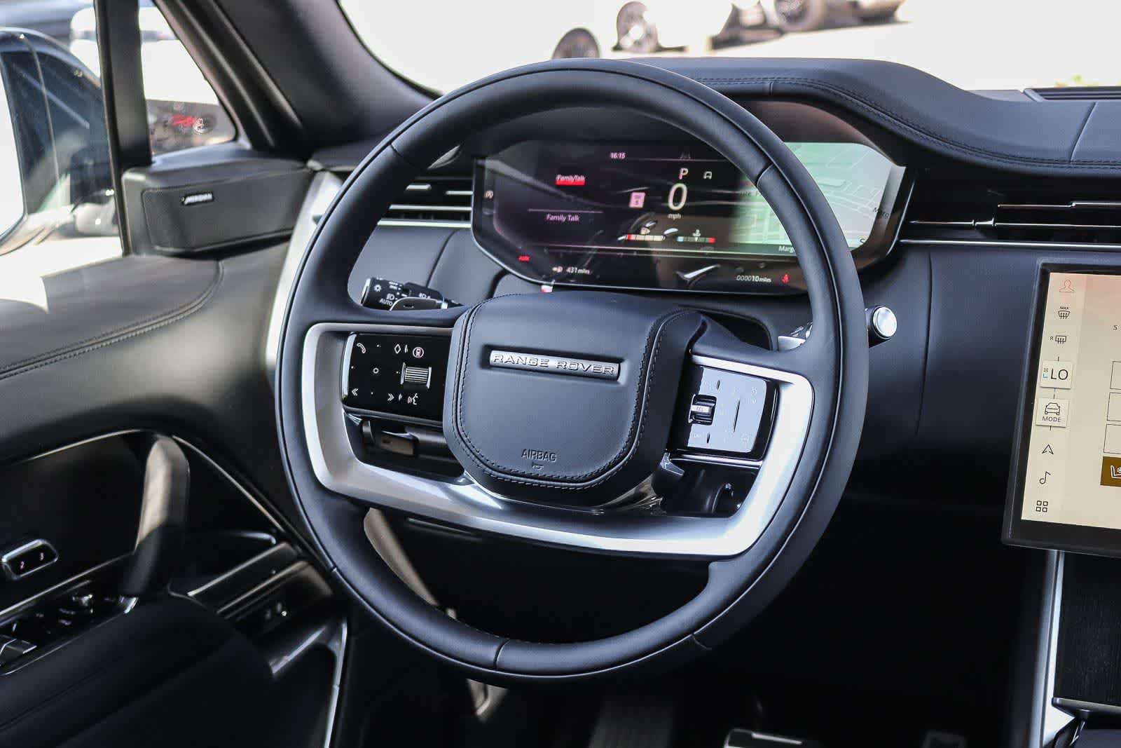 New 2026 Fuji White Land Rover SE image 14