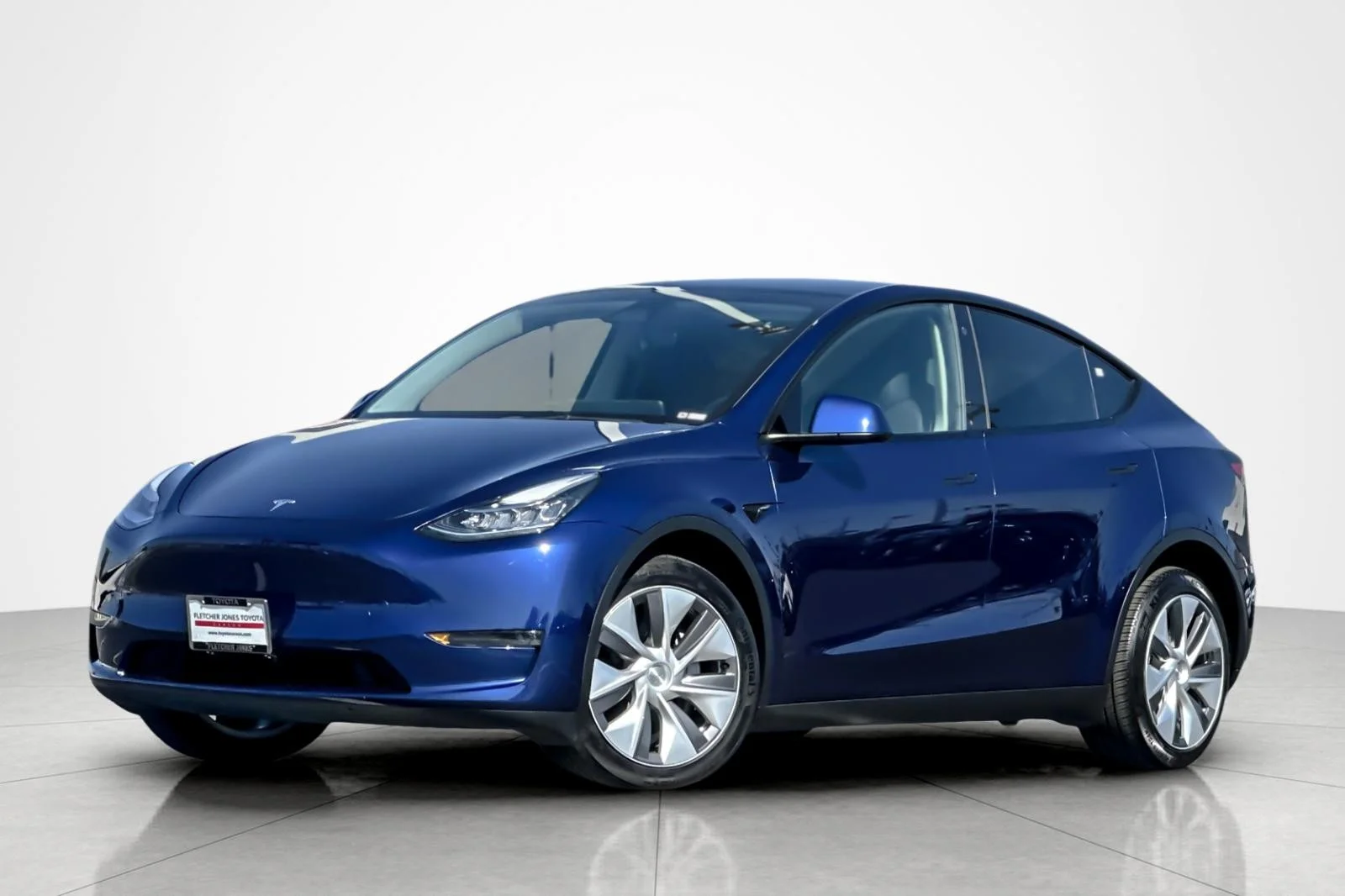 2023 Tesla Model Y Long Range Dual Motor All-Wheel Drive's photo