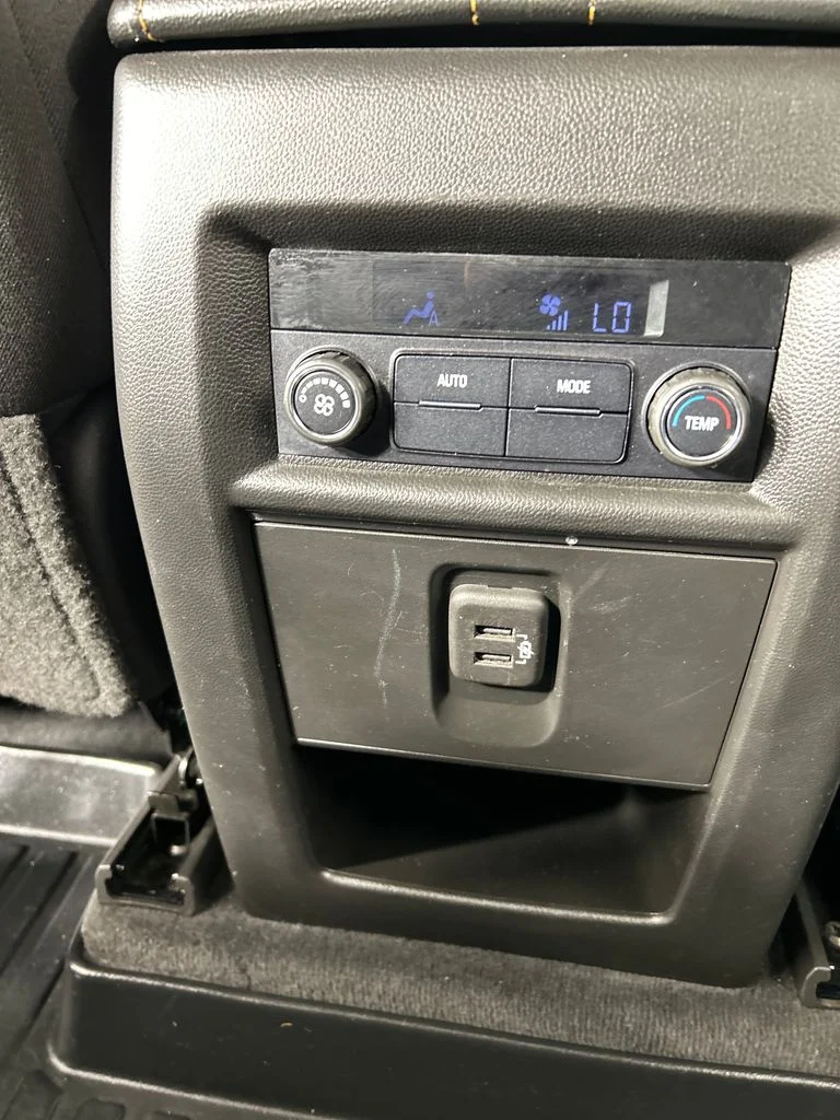 Used 2021 Gray Chevrolet LT image 18