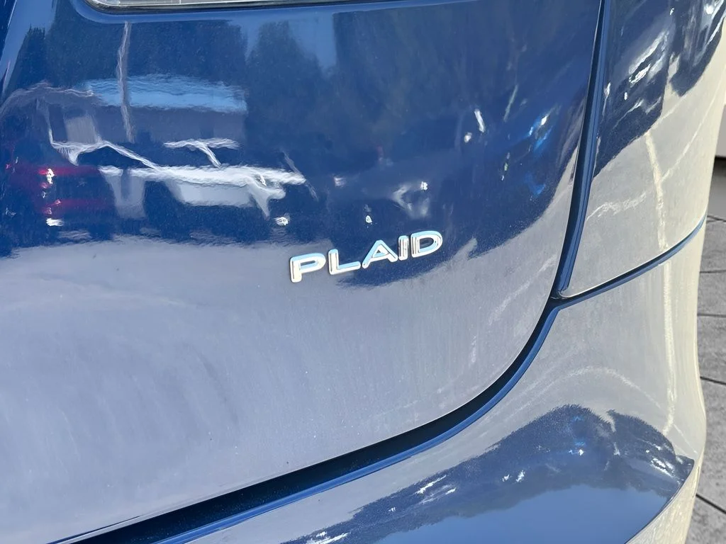 Used 2021 Blue Tesla Plaid image 20