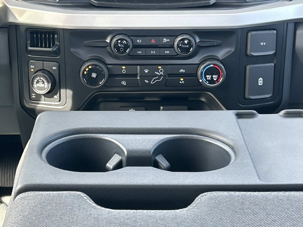 New 2027 Carbonized Gray Metallic Ford F-250® XL image 17