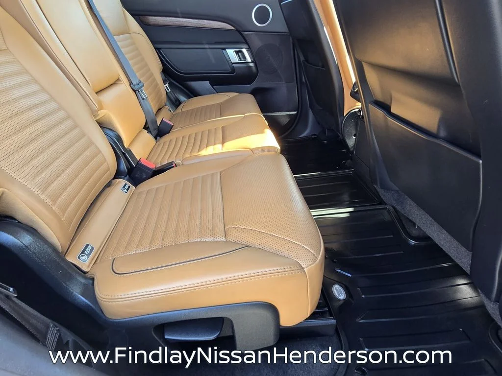 Used 2019  Land Rover HSE image 16