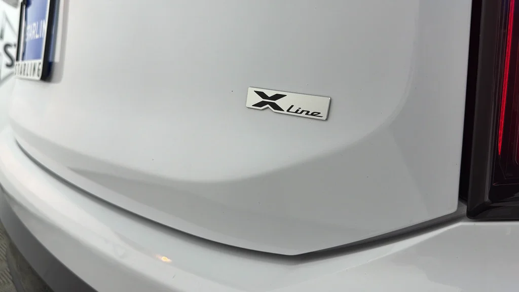 Used 2024 White Kia EX X-Line image 42