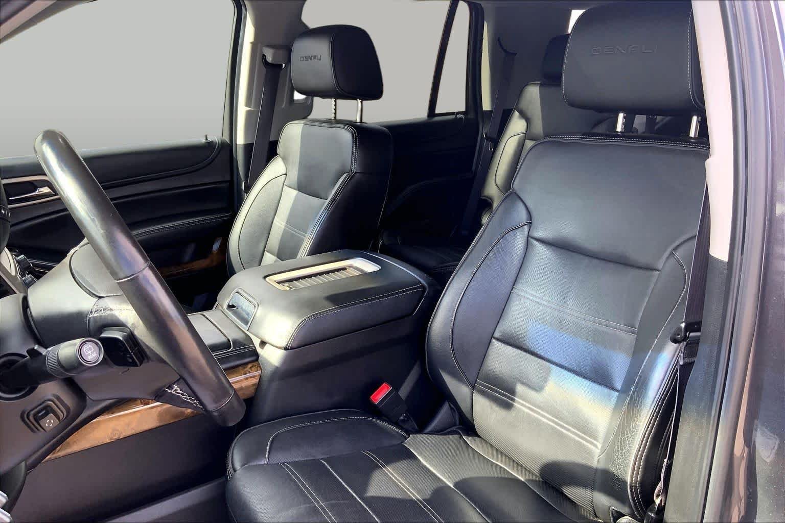 Used 2015 Iridium Metallic GMC Denali image 7