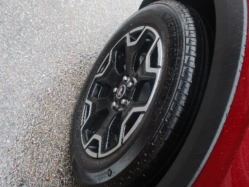 Used 2025 Ruby Red Metallic Tinted Clearcoat Ford Outer Banks image 27