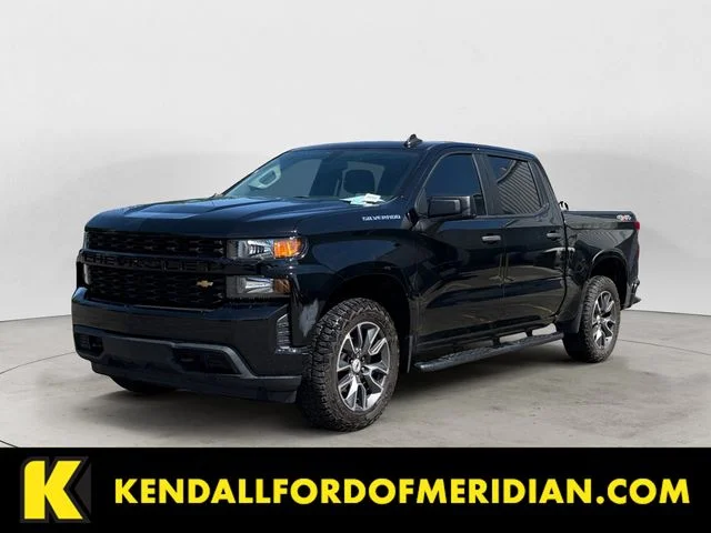 2020 Chevrolet Silverado 1500 Custom 4X4 Crew Cab Short Box's photo