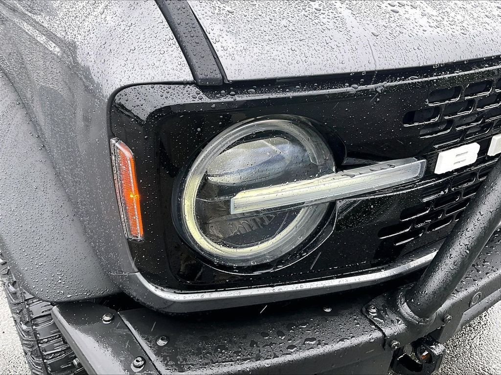 Used 2021 Gray Ford Wildtrak image 29