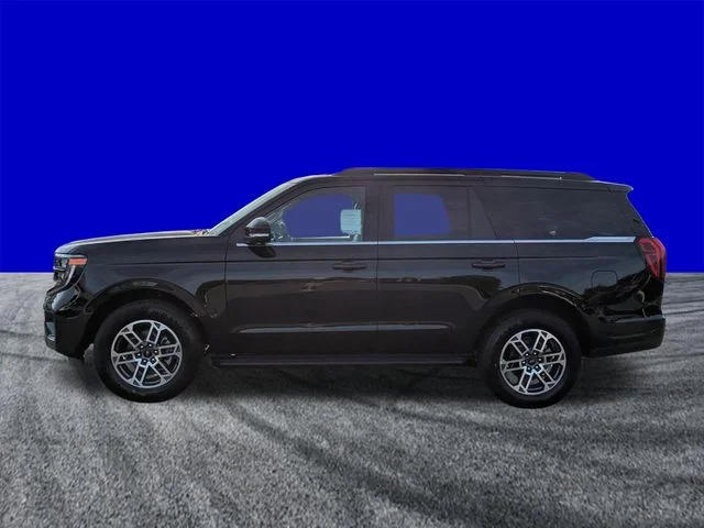 New 2026 Agate Black Metallic Ford Active image 7