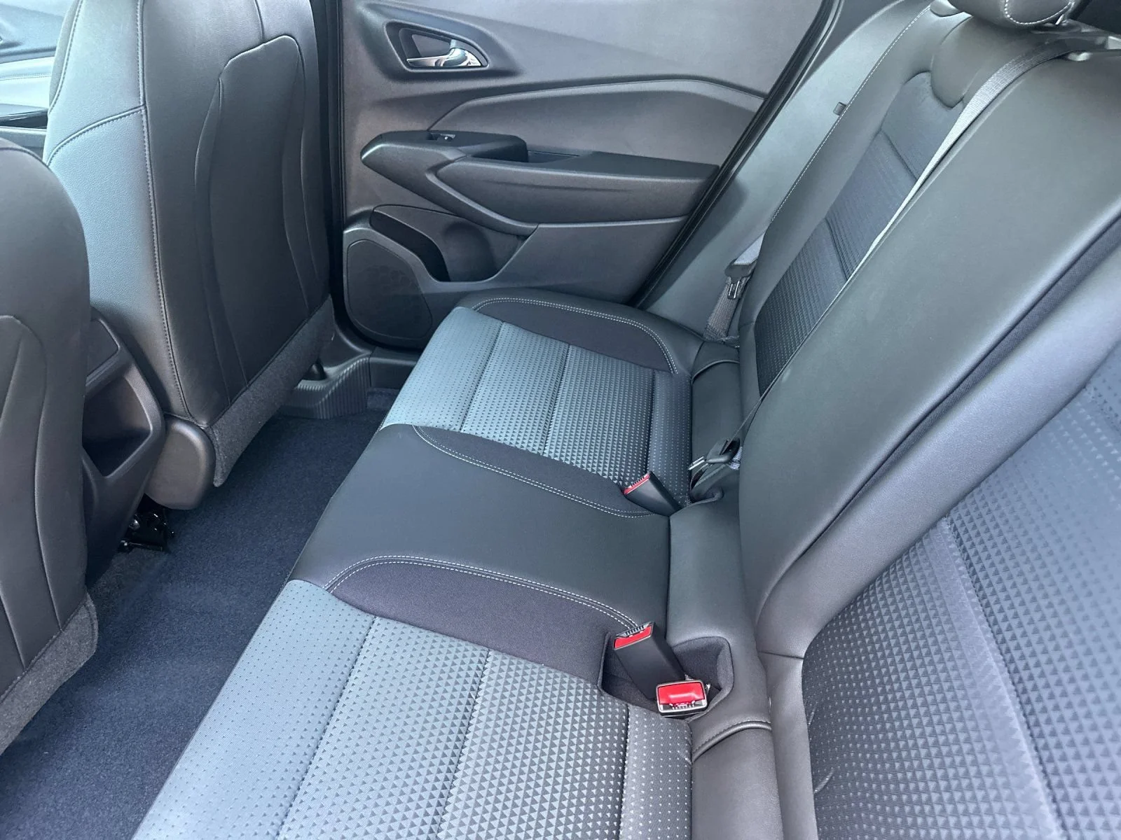 2026 Chevrolet Trax LT - Photo 12