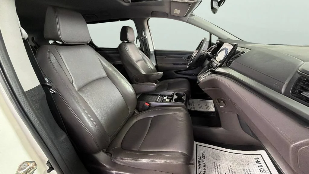 Used 2019 White Honda EX-L image 39