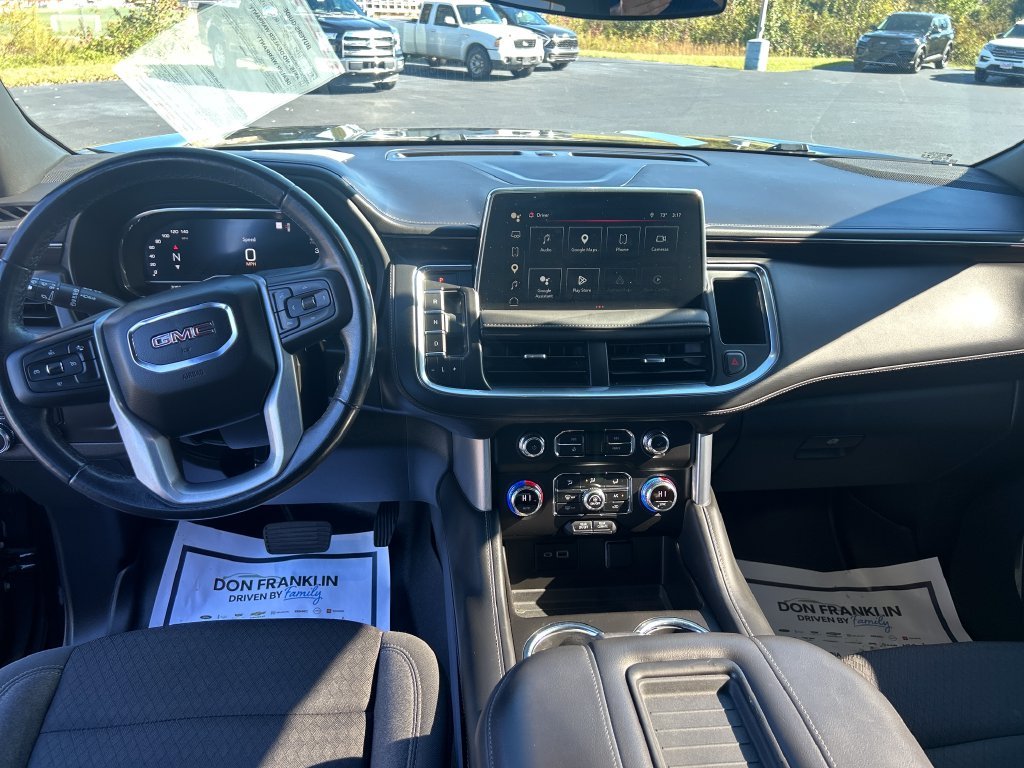 Used 2022 Black GMC SLE image 15