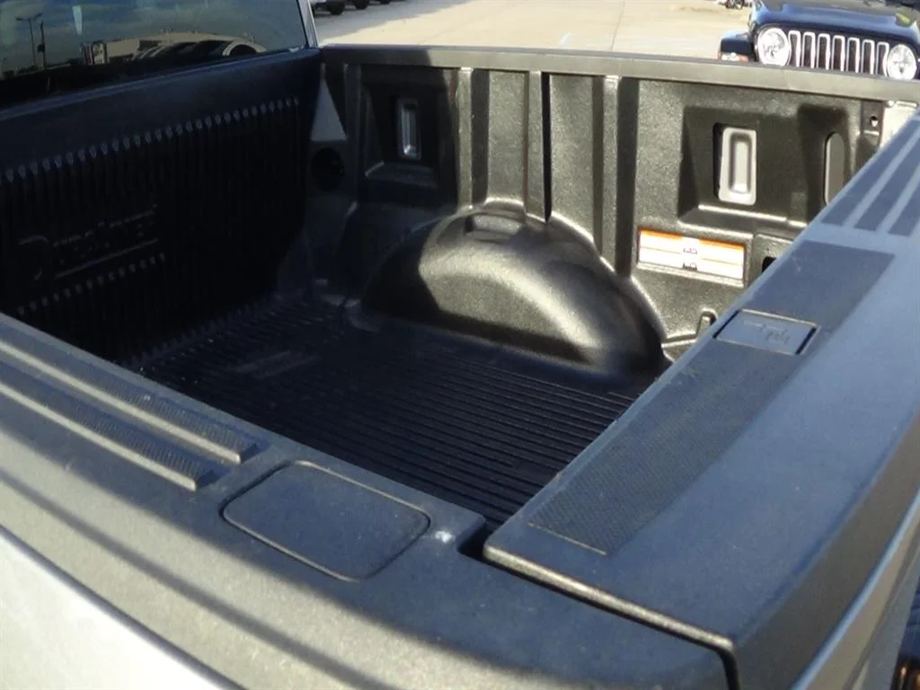 Certified Used 2024 Carbonized Gray M7 Ford XLT image 10