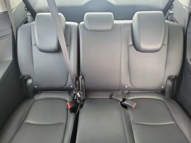Used 2024 Black Honda EX-L image 5