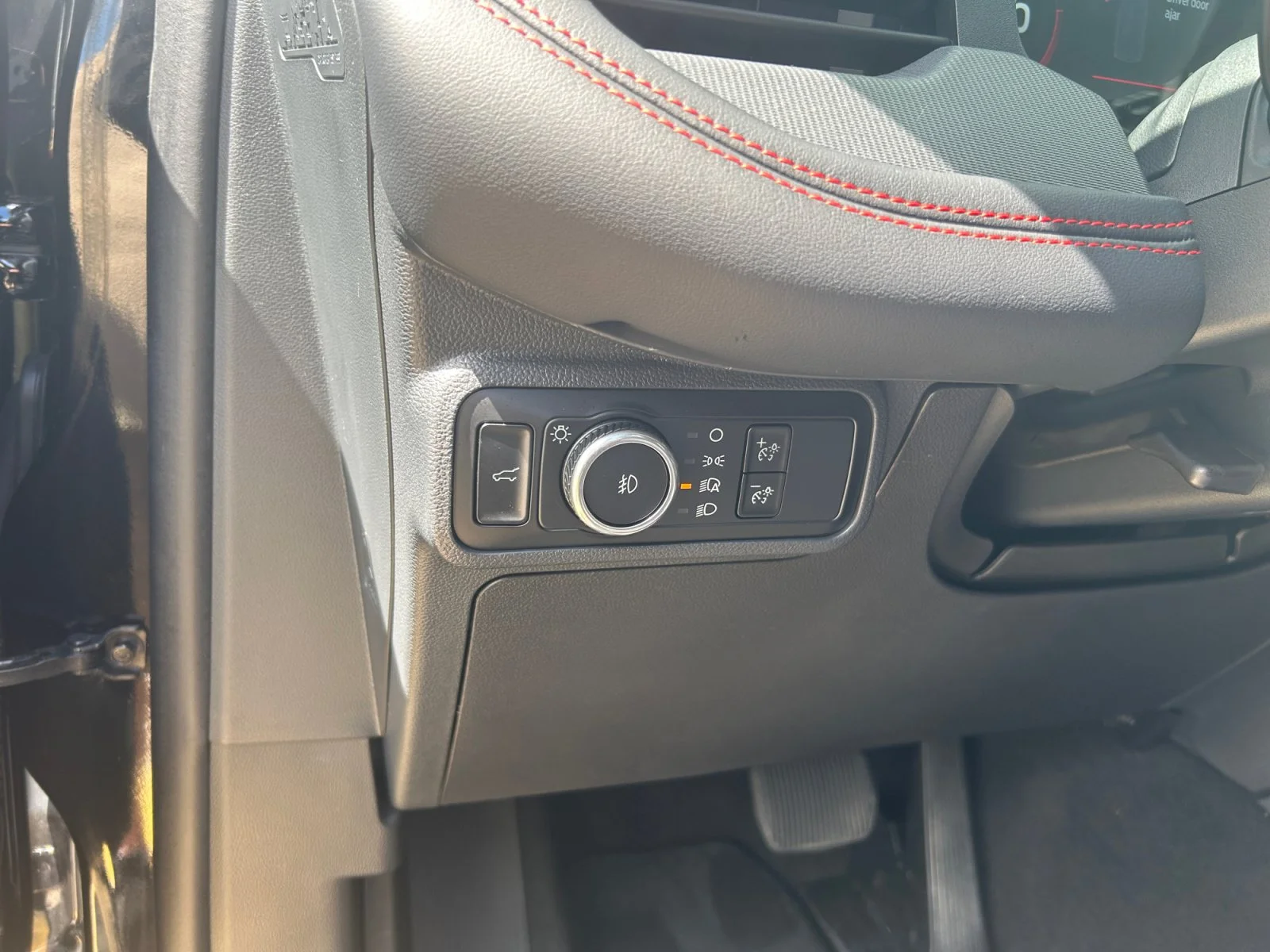 Used 2025 BLACK Ford ST 4WD image 14